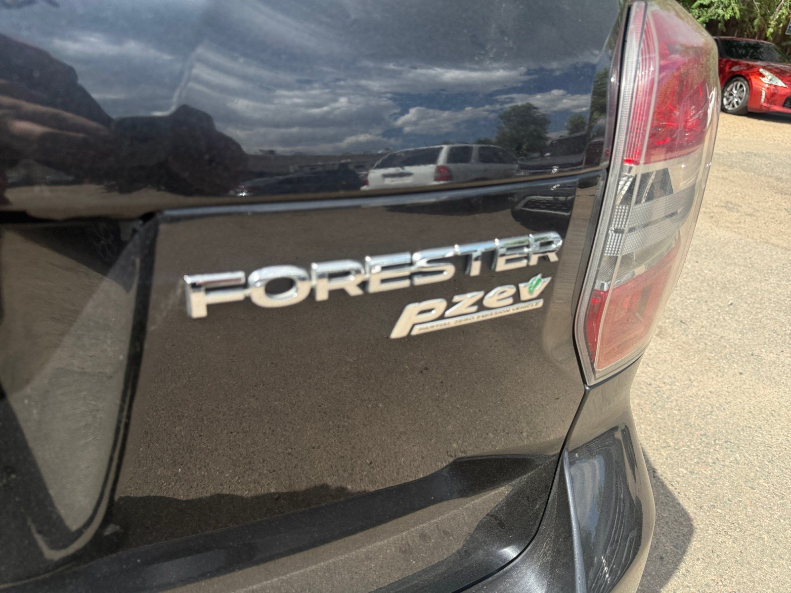 Used 2016 Subaru Forester 2.5i Limited AWD/4WD image 24