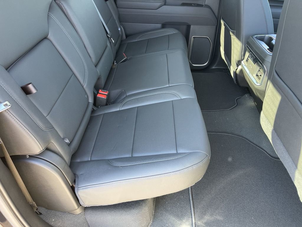 New 2025 GMC Sierra 2500 SLT w/ SLT Premium Package image 25