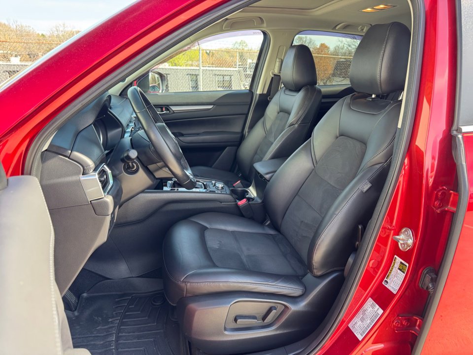 Used 2019 MAZDA CX-5 Touring image 34