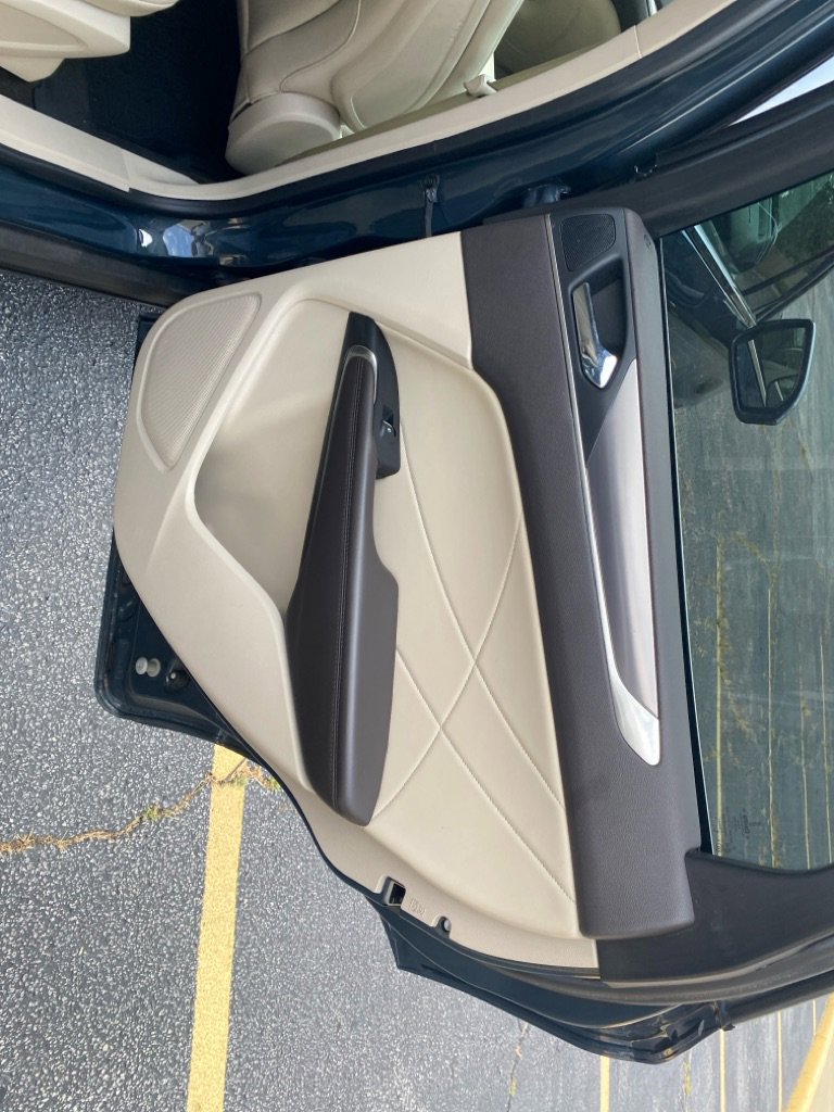Used 2019 Lincoln MKC Premiere image 21