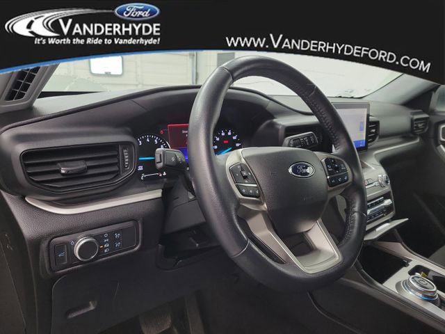Used 2022 Ford Explorer XLT image 21
