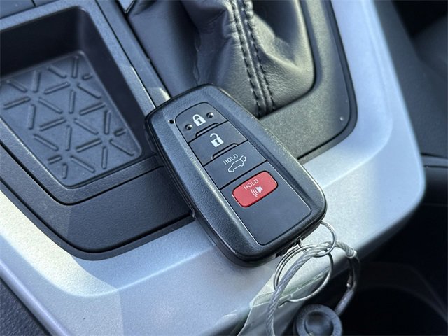 Used 2024 Toyota RAV4 XLE image 29