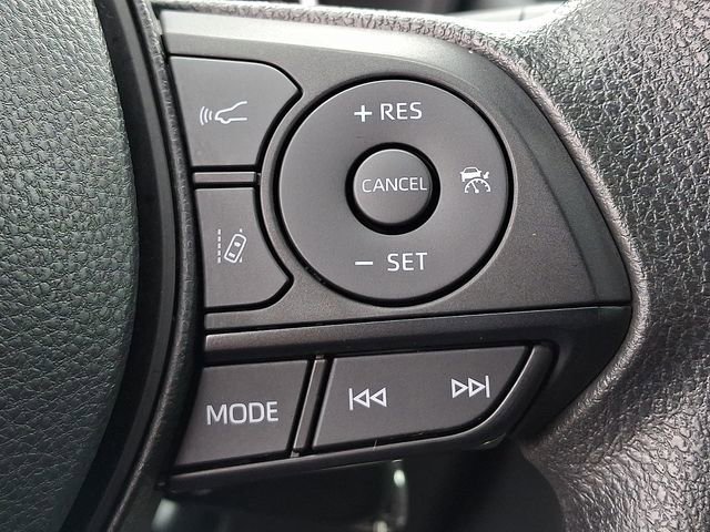 Used 2024 Toyota RAV4 LE image 21