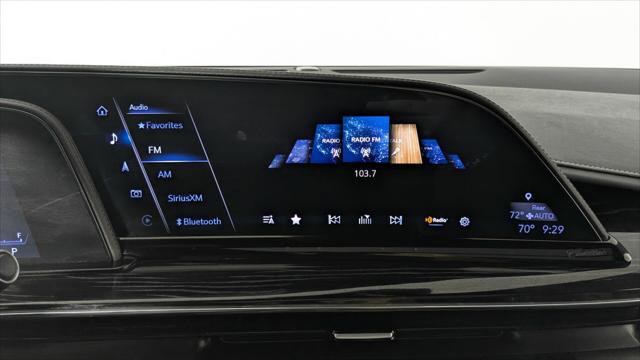 Used 2023 Cadillac Escalade ESV Sport AWD/4WD image 32