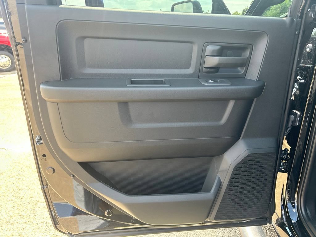 New 2027 RAM 3500 Tradesman AWD/4WD image 12