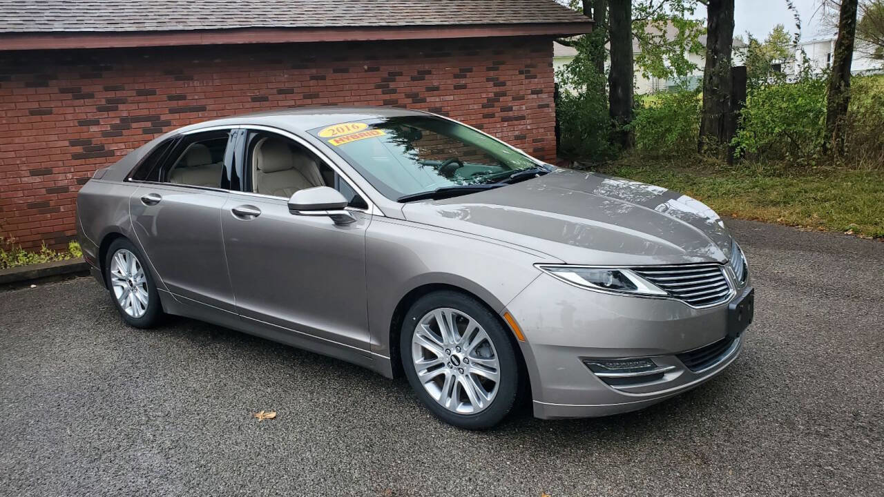 Used 2016 Lincoln MKZ Hybrid w/ Equipment Group 500A Select image 19