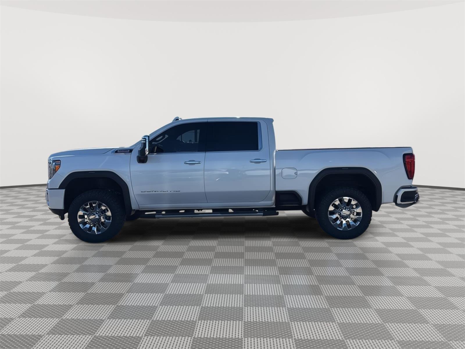 Used 2020 GMC Sierra 2500 Denali w/ Denali Ultimate Package image 2
