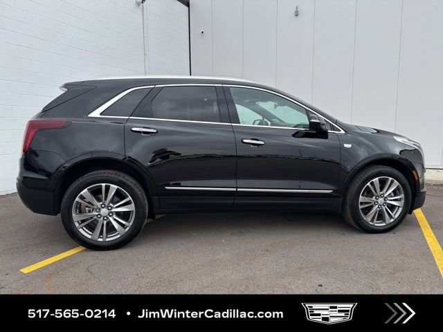 Certified 2025 Cadillac XT5 Premium Luxury image 15