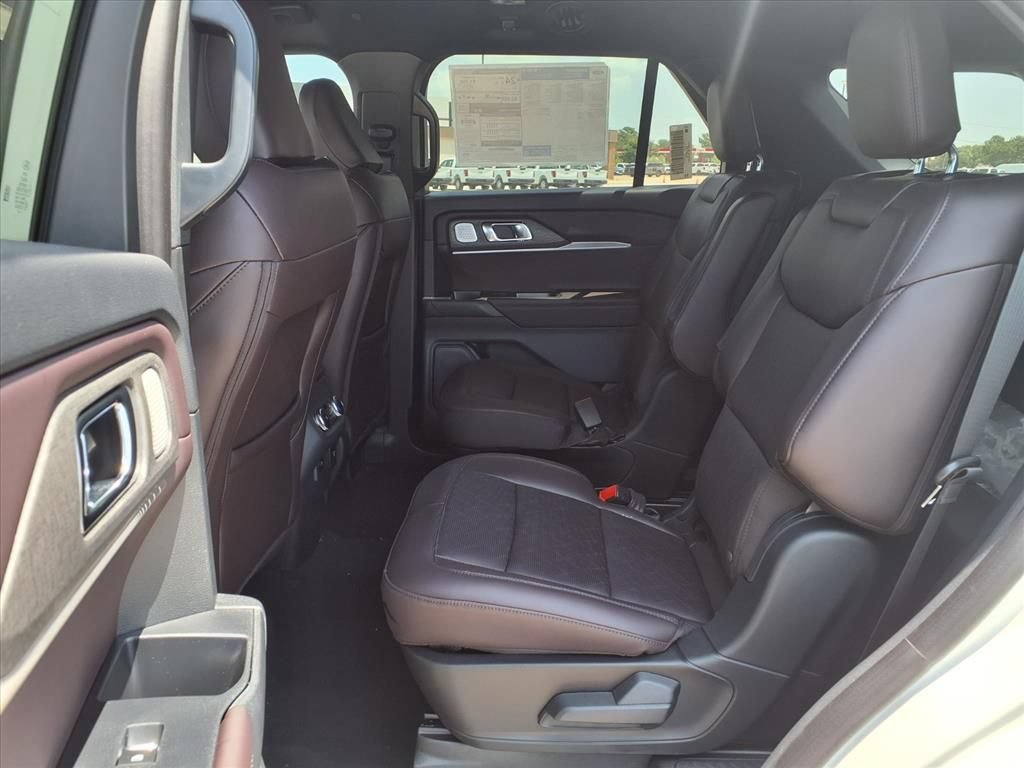 New 2026 Ford Explorer Platinum RWD image 19