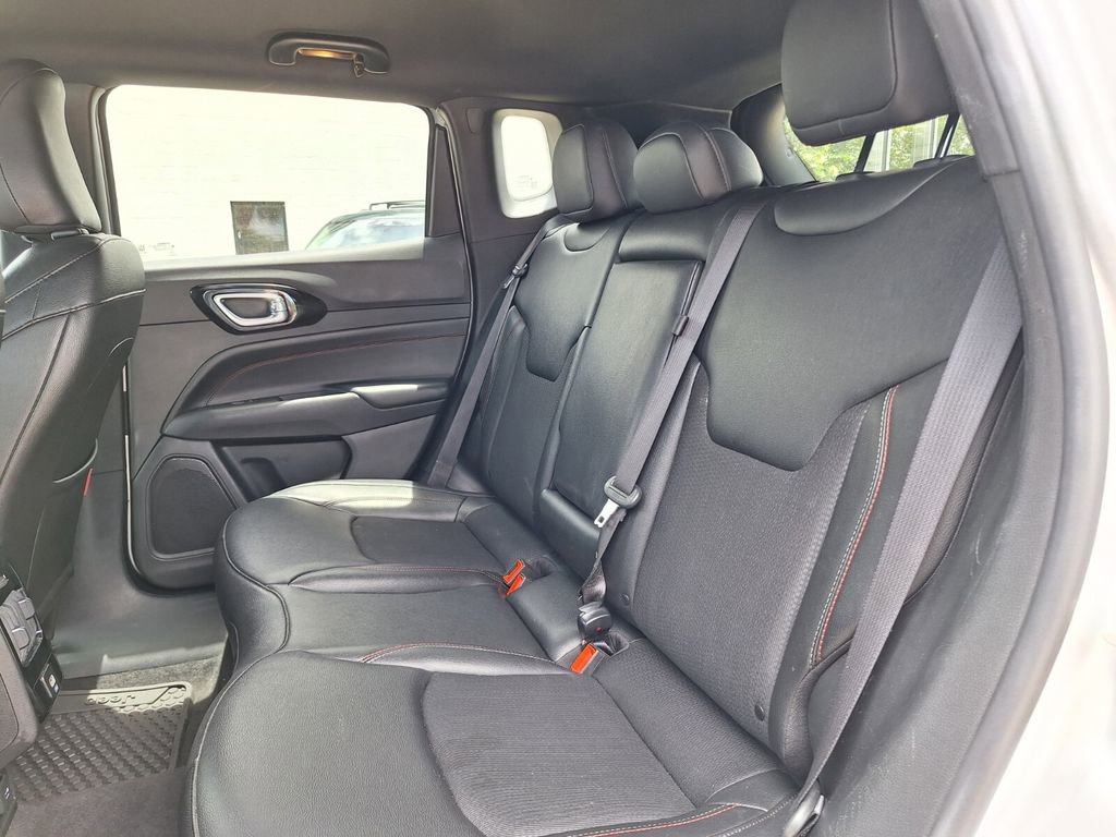 Used 2024 Jeep Compass Trailhawk AWD/4WD image 27