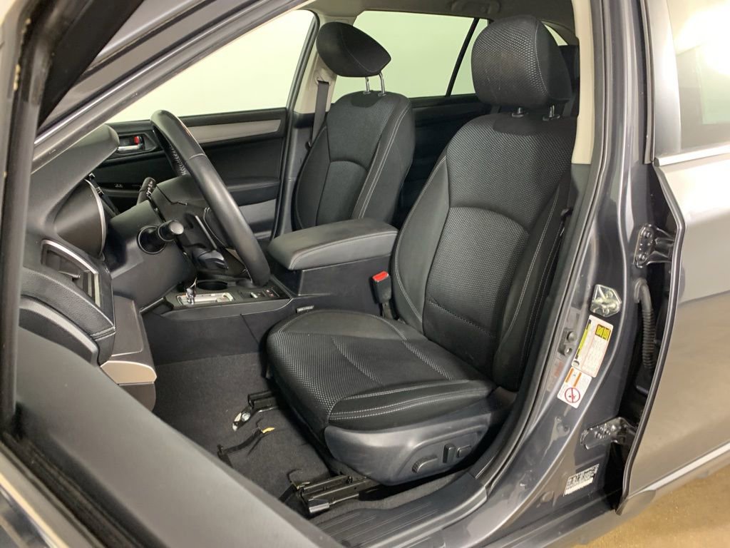 Used 2019 Subaru Outback 2.5i Premium image 28