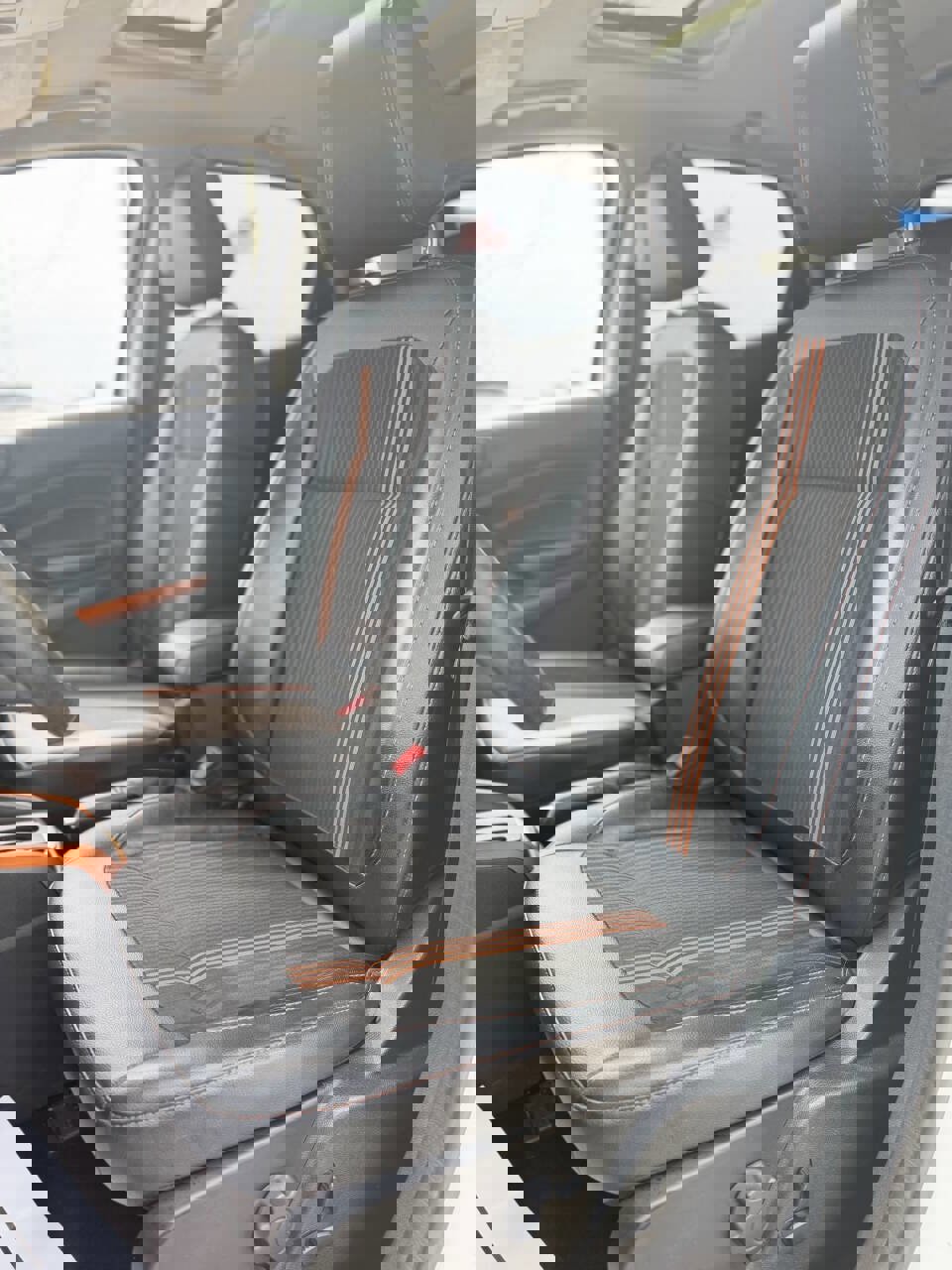 Used 2018 Ford EcoSport SES image 11