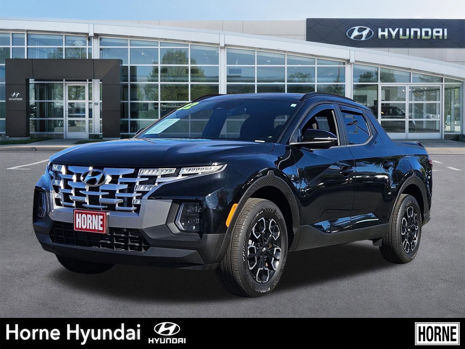 Used 2022 Hyundai Santa Cruz SEL Premium image 1