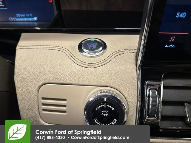 Used 2024 Lincoln Navigator Reserve image 17