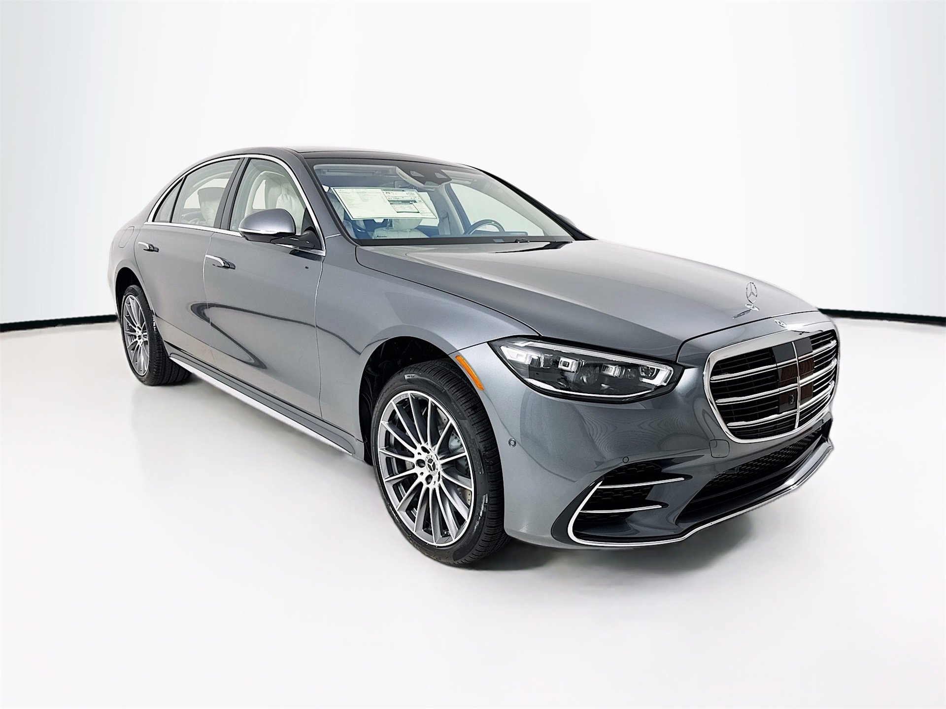 New 2026 Mercedes-Benz S 580 4MATIC Sedan image 1