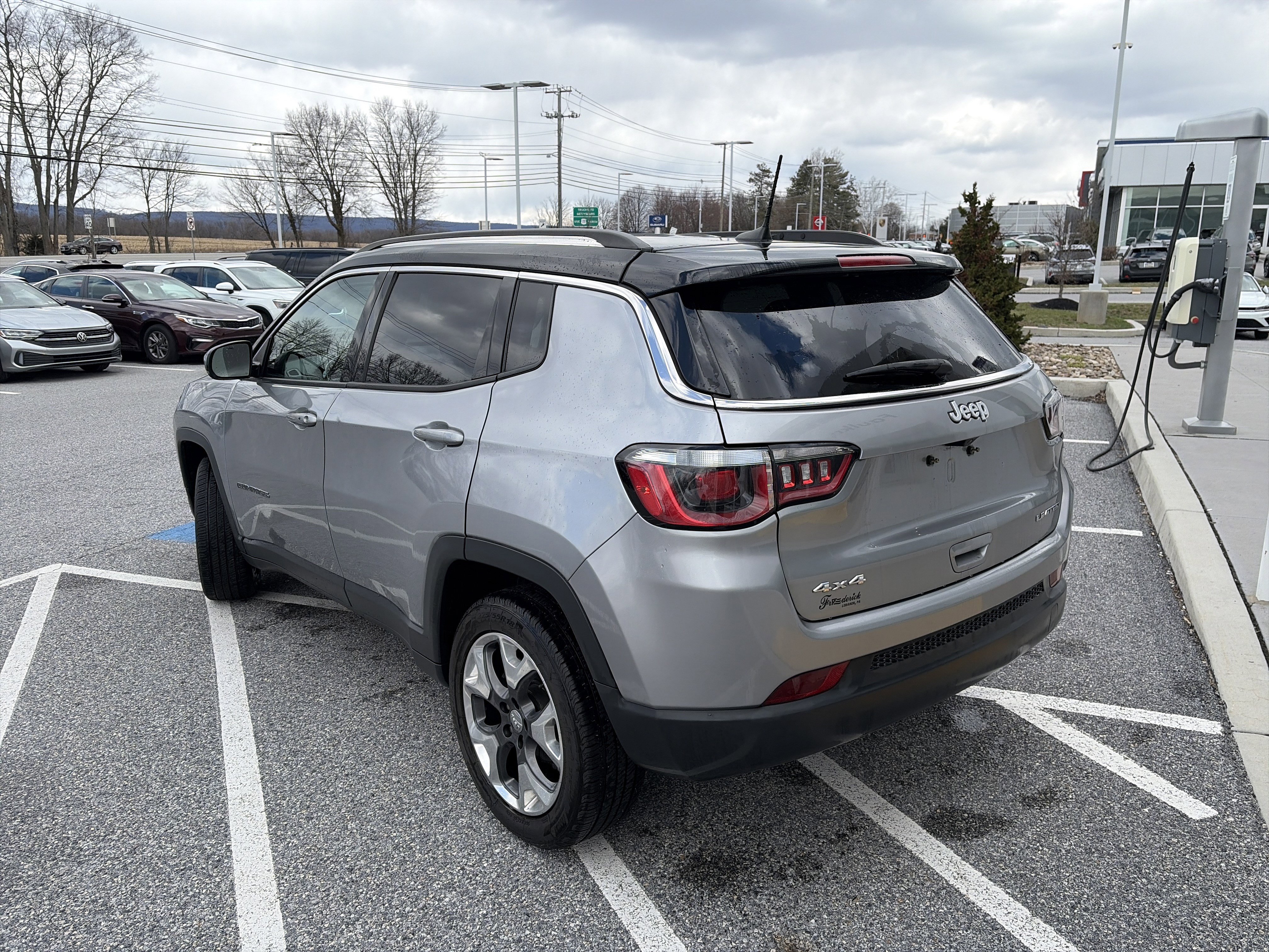 Used 2018 Jeep Compass Limited w/ Navigation Group image 6