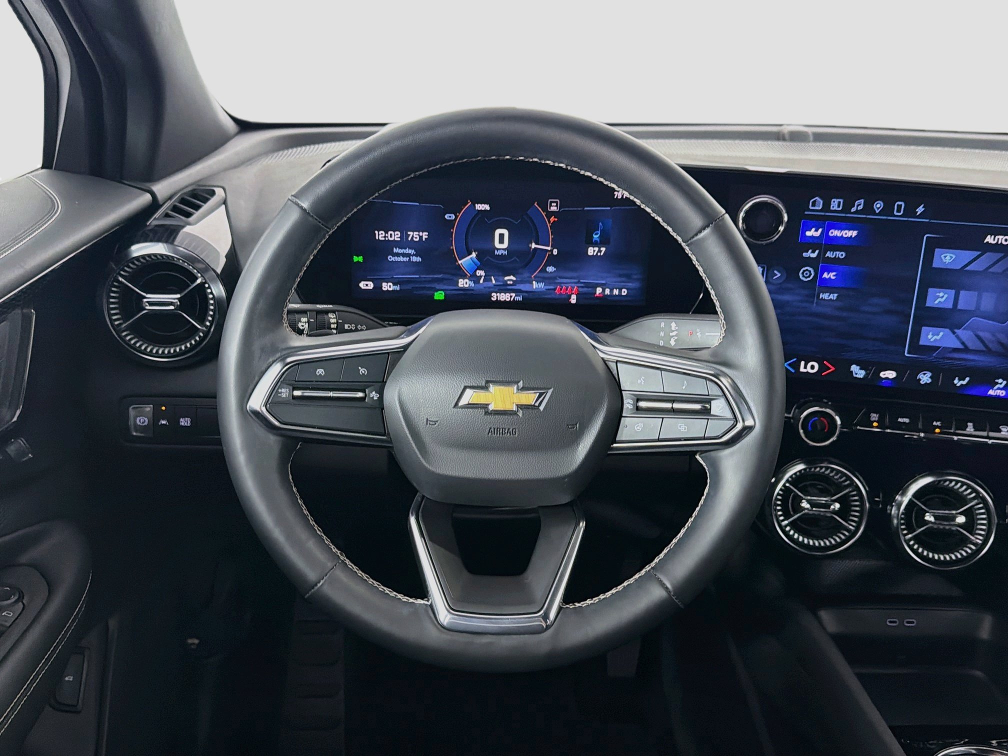 Used 2024 Chevrolet Blazer EV LT AWD/4WD image 18