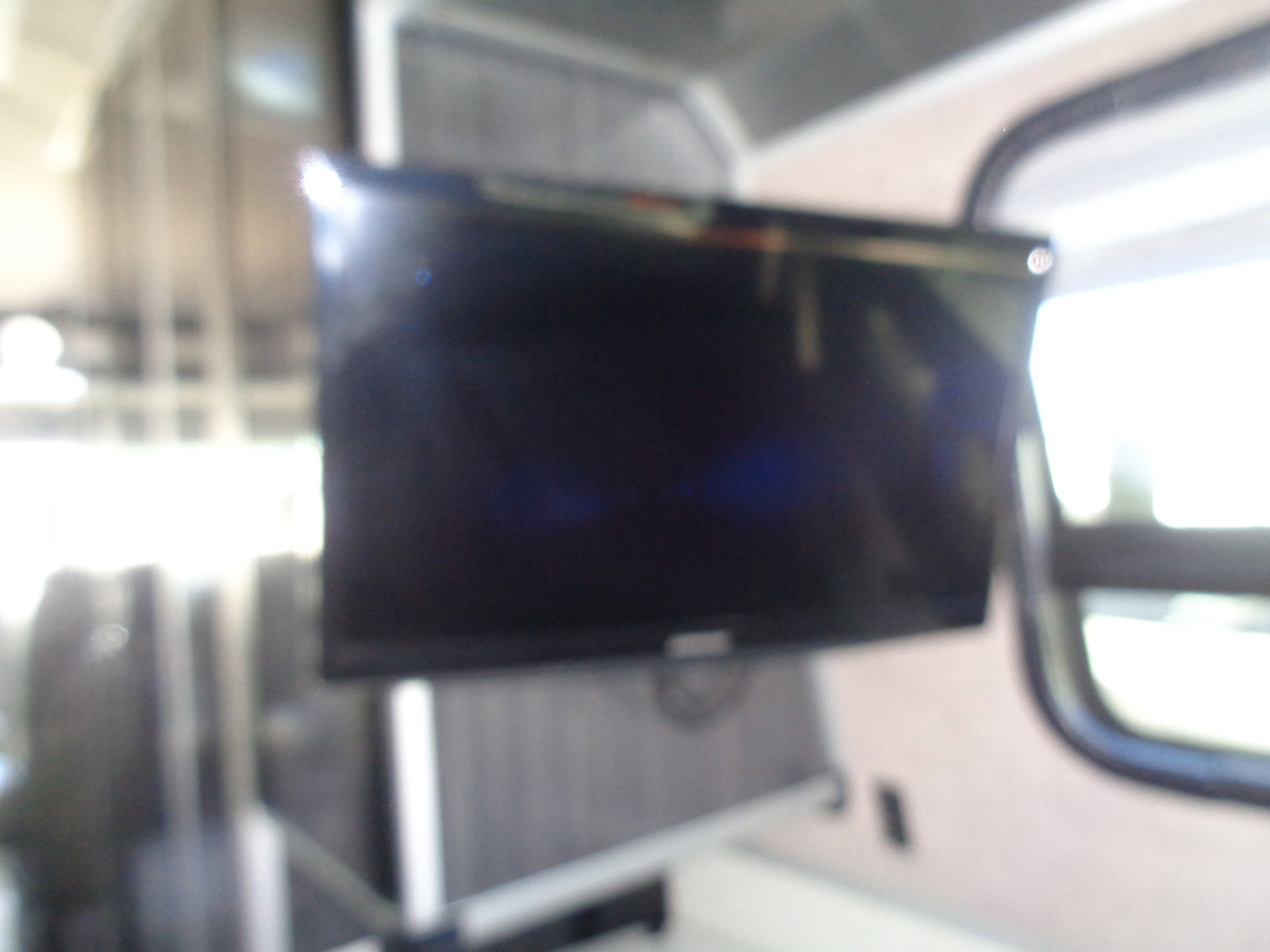 Used 2014 Mercedes-Benz Sprinter 3500 image 11