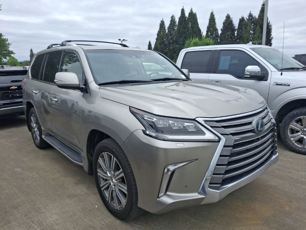 Used 2017 Lexus LX 570 4WD w/ Luxury Package image 2