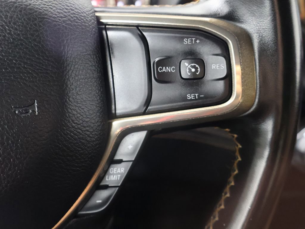 Used 2022 RAM 1500 Limited w/ Body-Colour Bumper Group AWD/4WD image 39