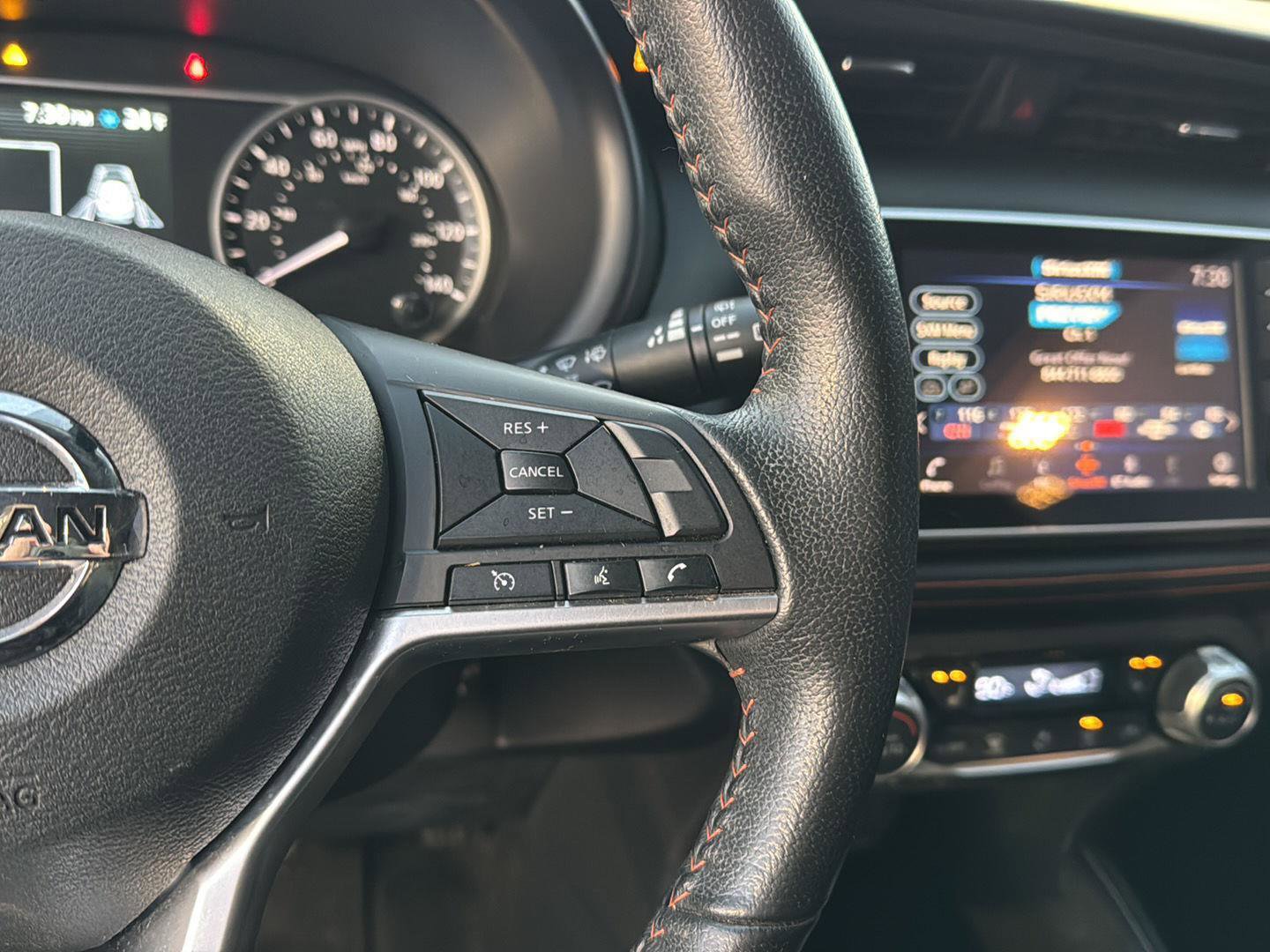 Used 2020 Nissan Kicks SR w/ SR Premium Package image 20