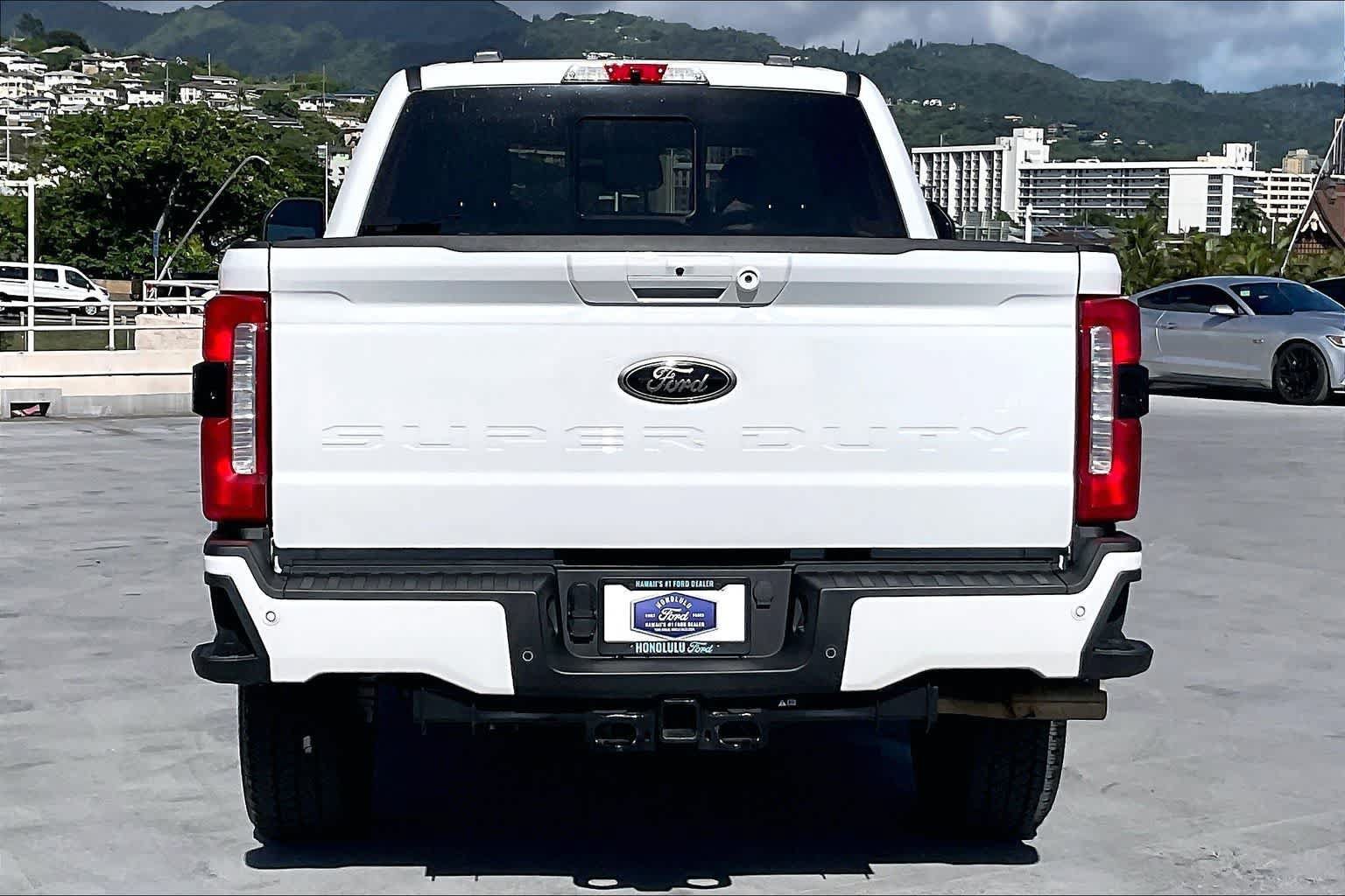Used 2026 Ford F250 XLT w/ XLT Premium Package AWD/4WD image 5