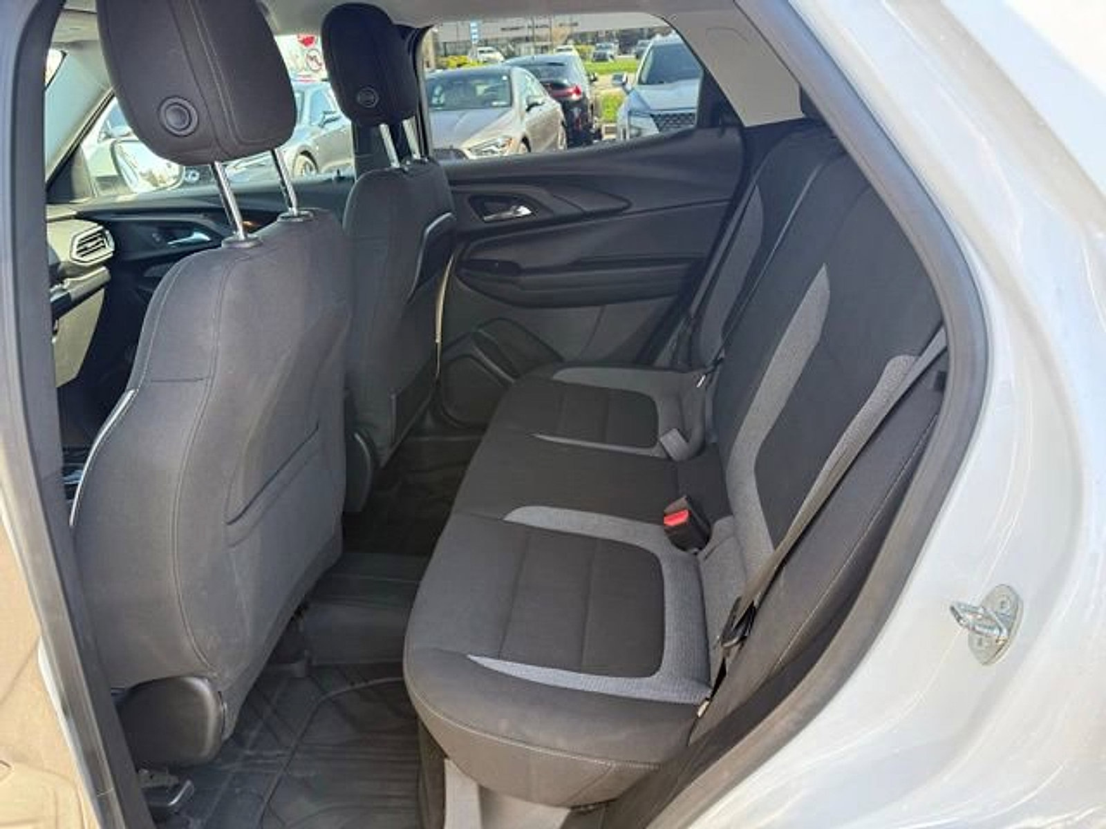 Used 2023 Chevrolet TrailBlazer LT w/ Convenience Package AWD/4WD image 14