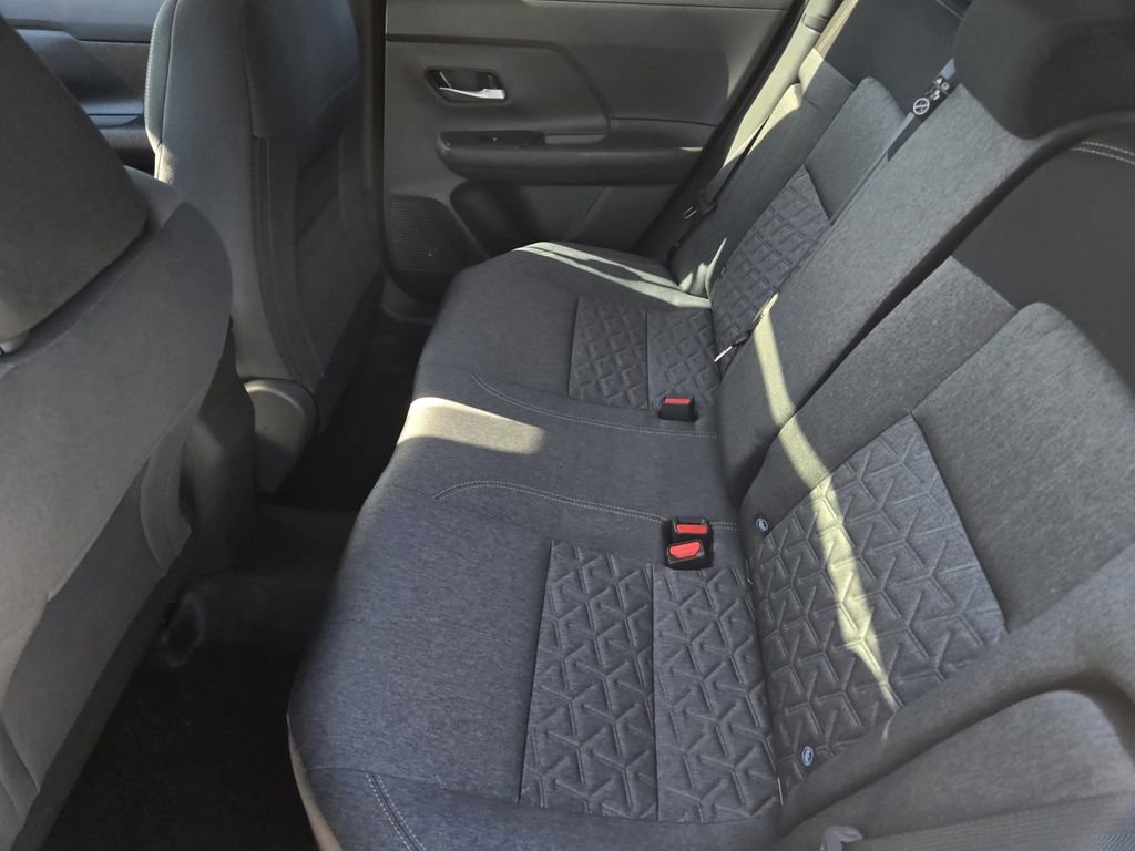 New 2026 Nissan Kicks SV w/ SV Premium Package FWD image 12