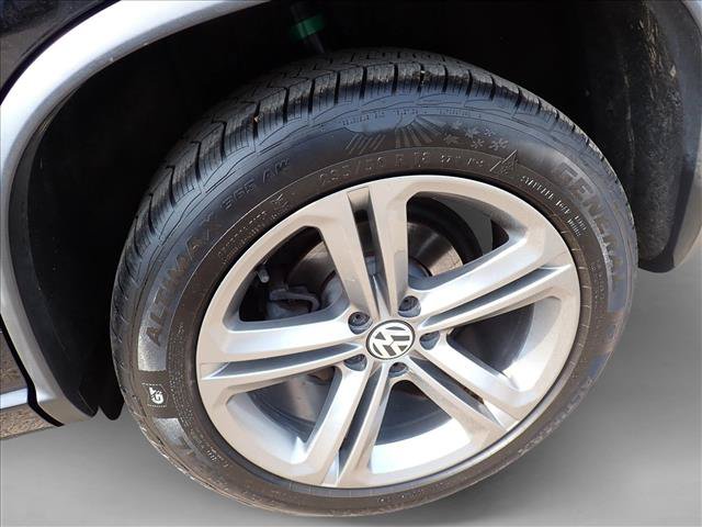 Used 2017 Volkswagen Tiguan Sport FWD image 6