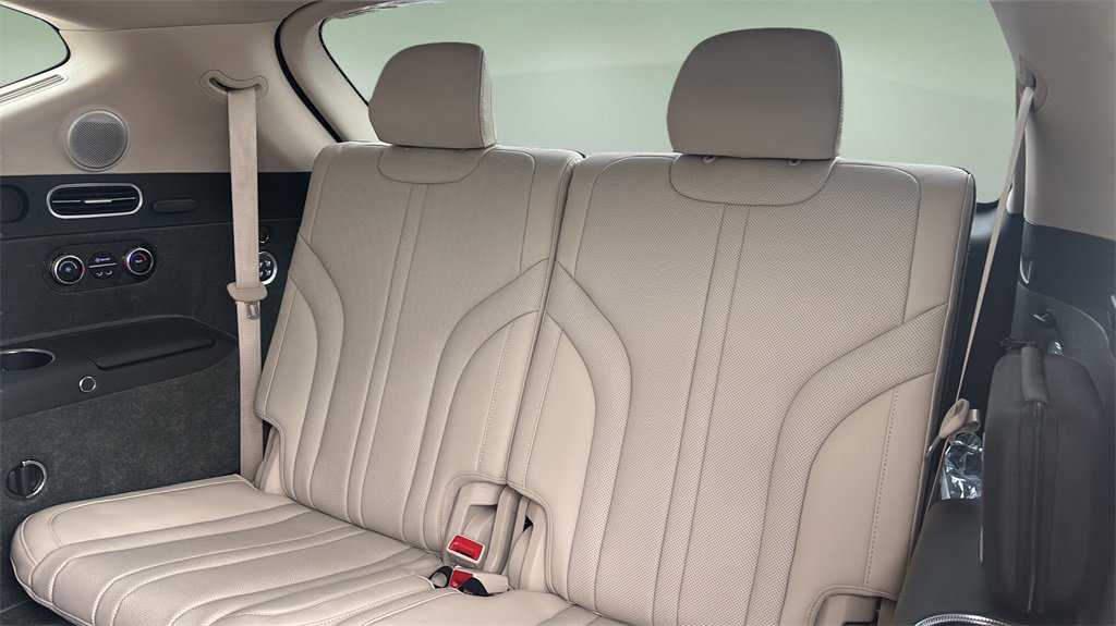 New 2026 Genesis GV80 2.5T Advanced image 10