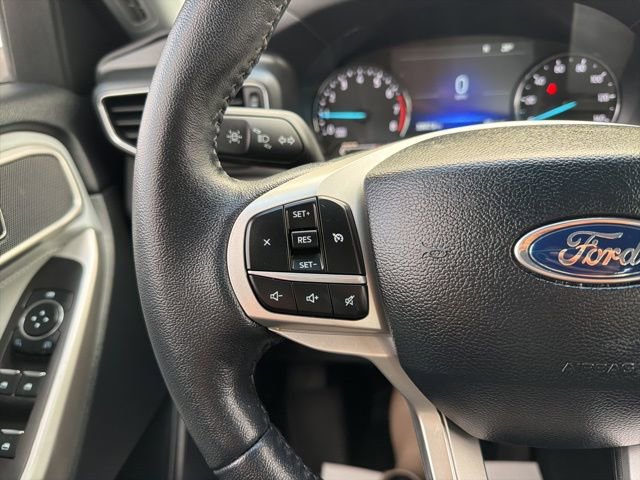 Used 2023 Ford Explorer XLT w/ Equipment Group 202A image 31