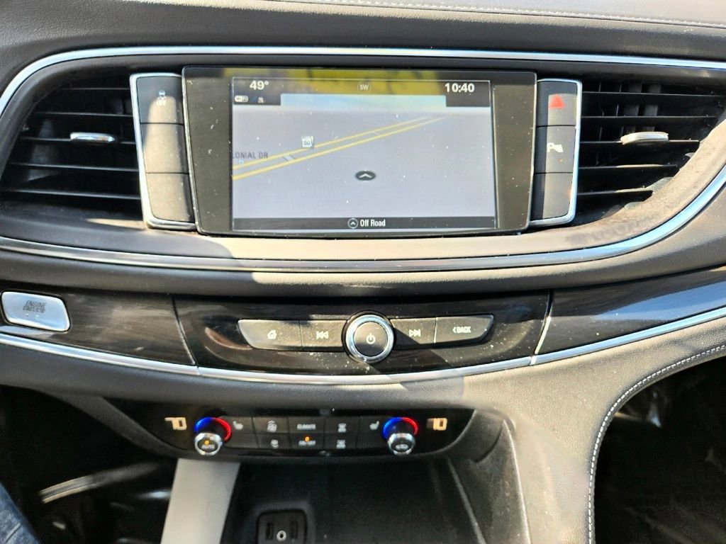 Used 2019 Buick Enclave Essence image 32