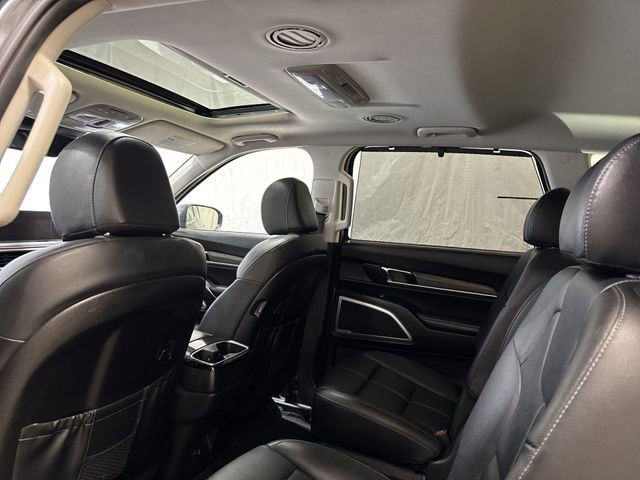Used 2022 Kia Telluride EX w/ EX Premium Package image 14