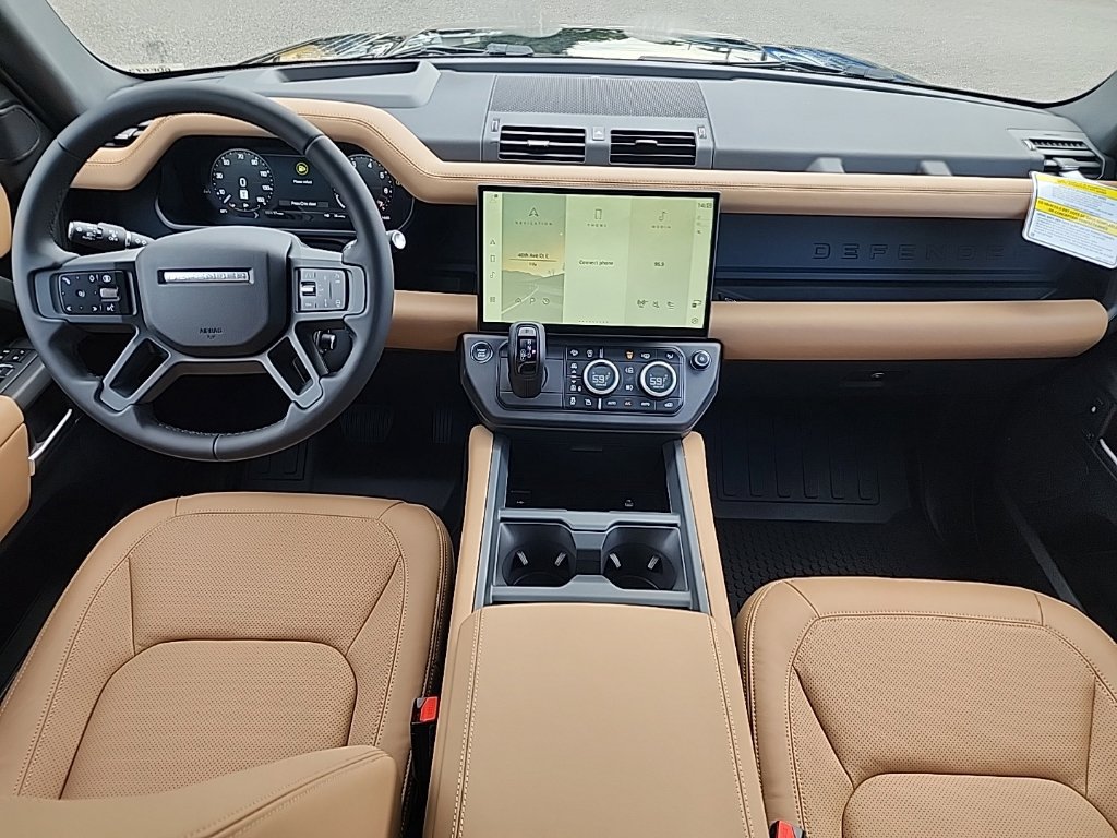 New 2026 Land Rover Defender 130 X-Dynamic SE AWD/4WD image 22