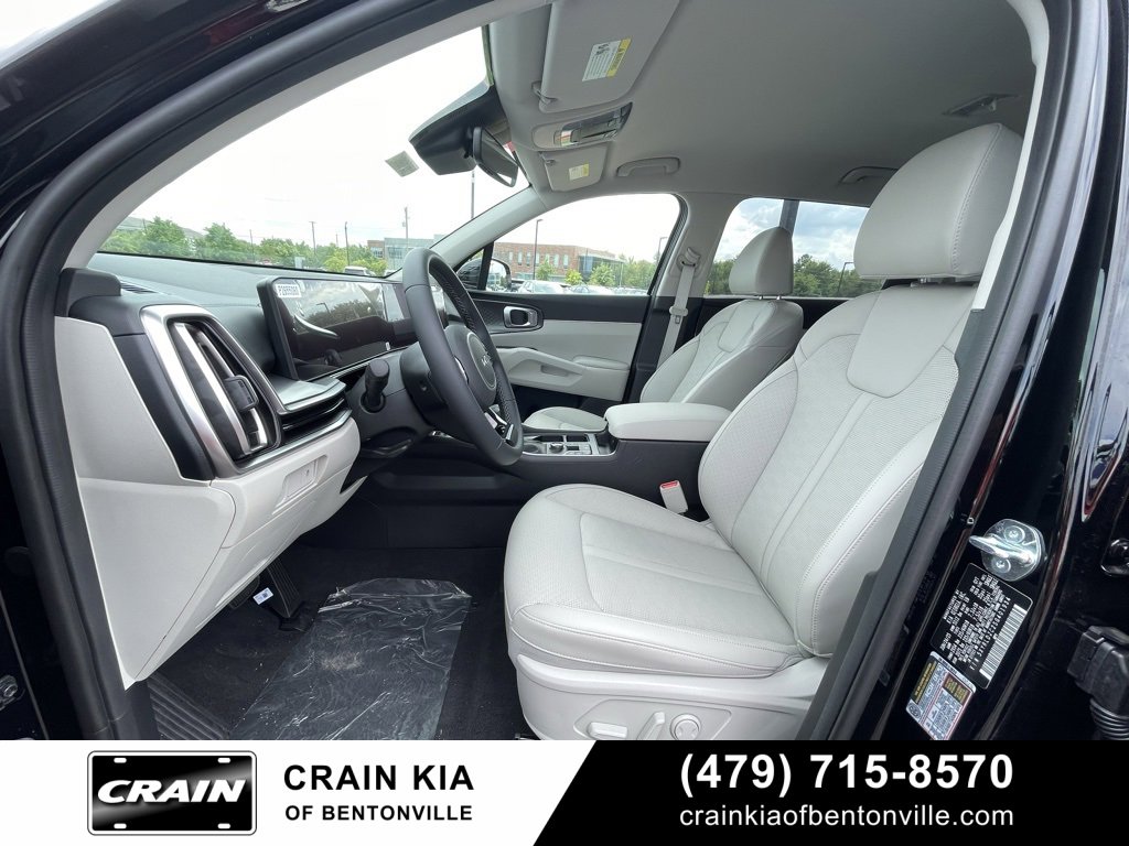 New 2025 Kia Sorento S image 24