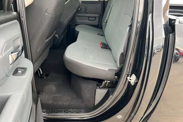 Used 2024 RAM 1500 Classic SLT image 21