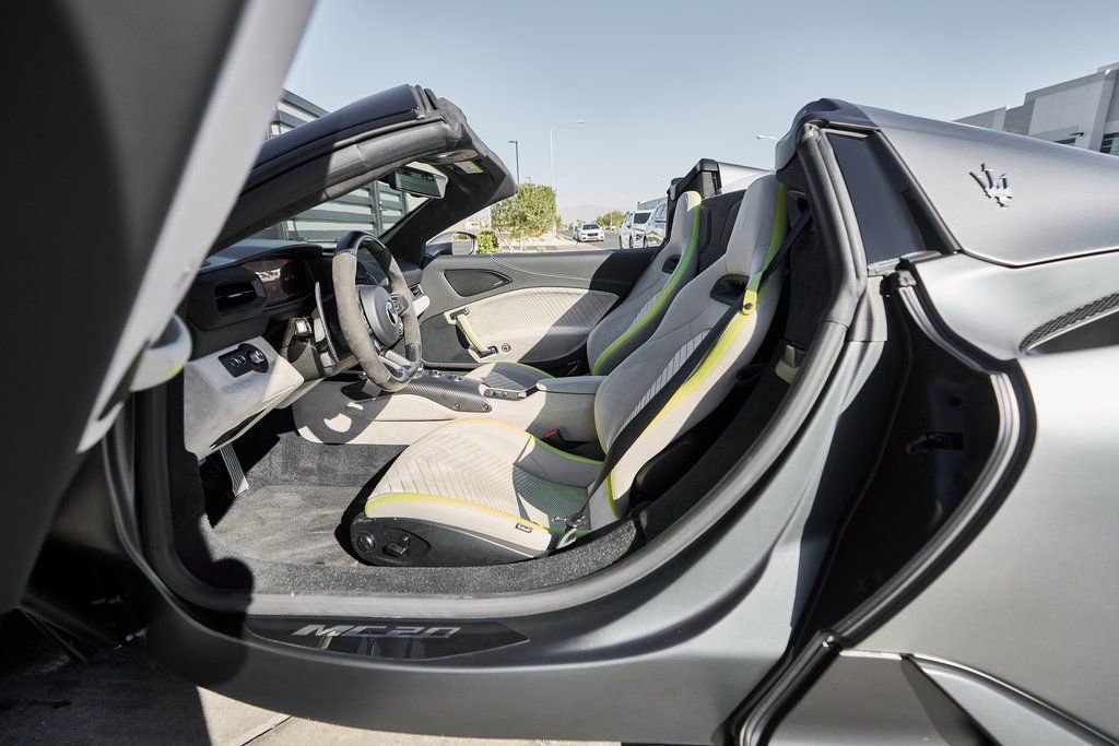 Used 2023 Maserati MC20 Spyder image 36