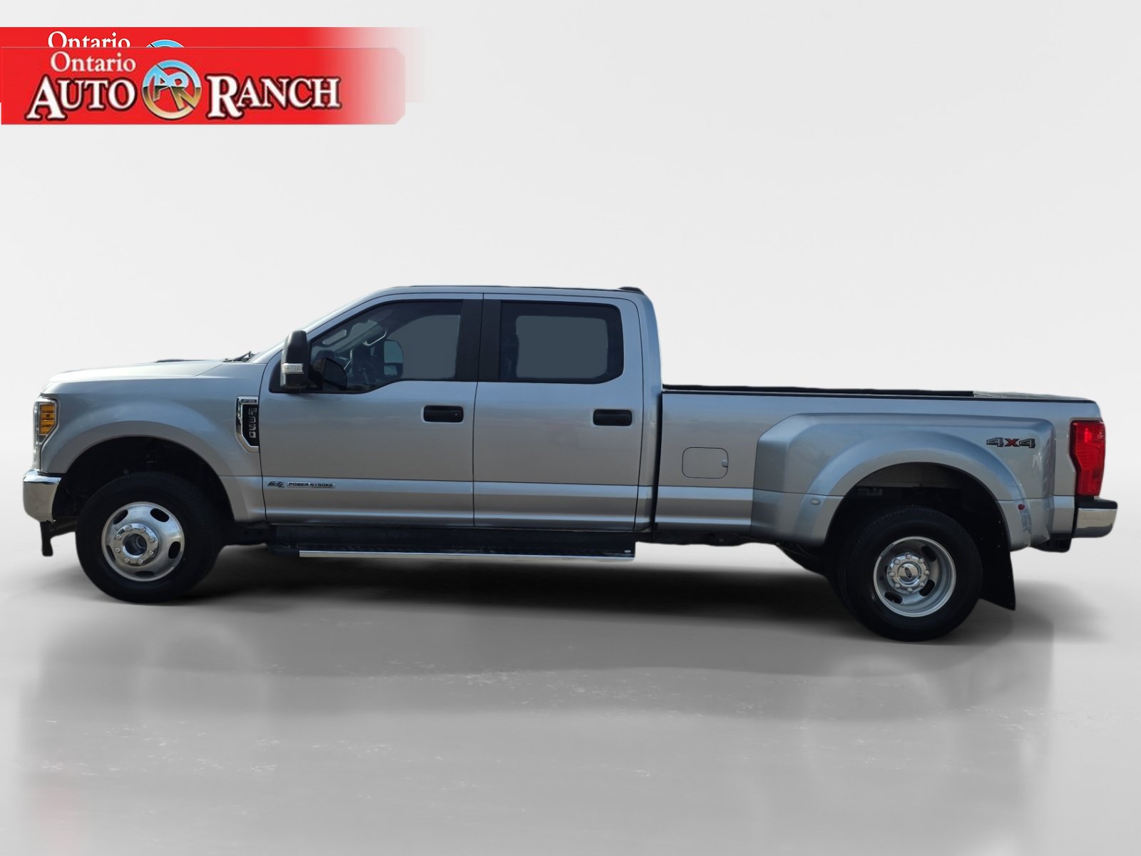 Used 2020 Ford F350 XL w/ STX Appearance Package AWD/4WD image 2