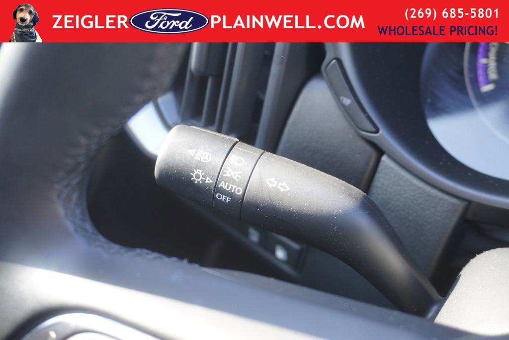 Used 2025 MAZDA CX-50 AWD 2.5 Hybrid w/ Premium Pkg image 28