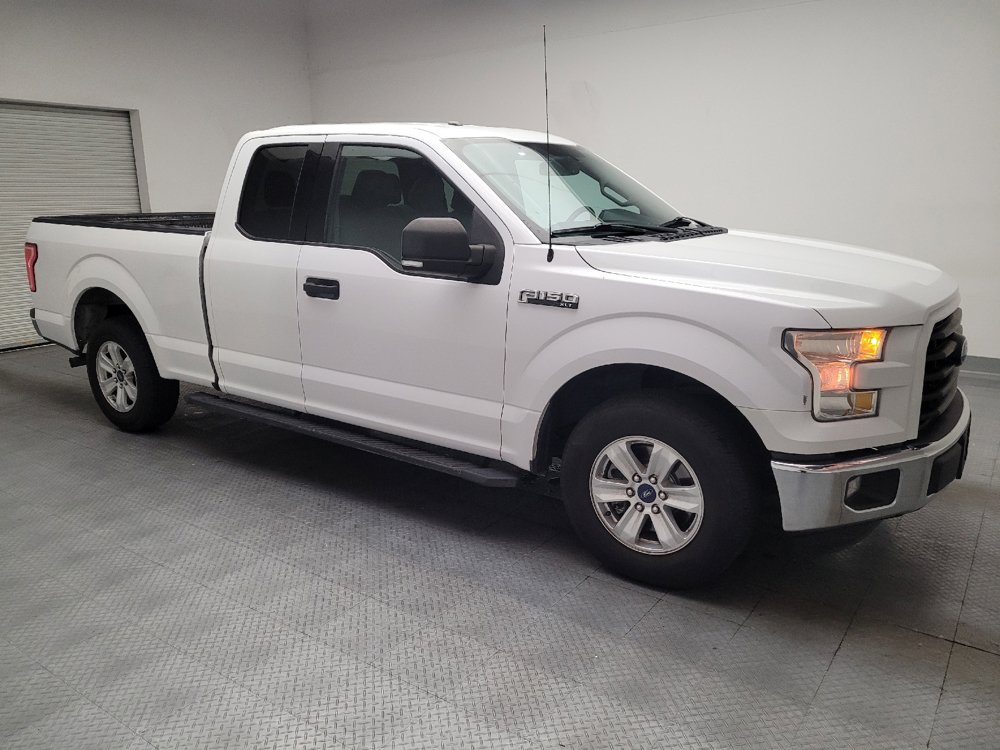 Used 2015 Ford F150 XLT w/ Equipment Group 301A Mid RWD image 11