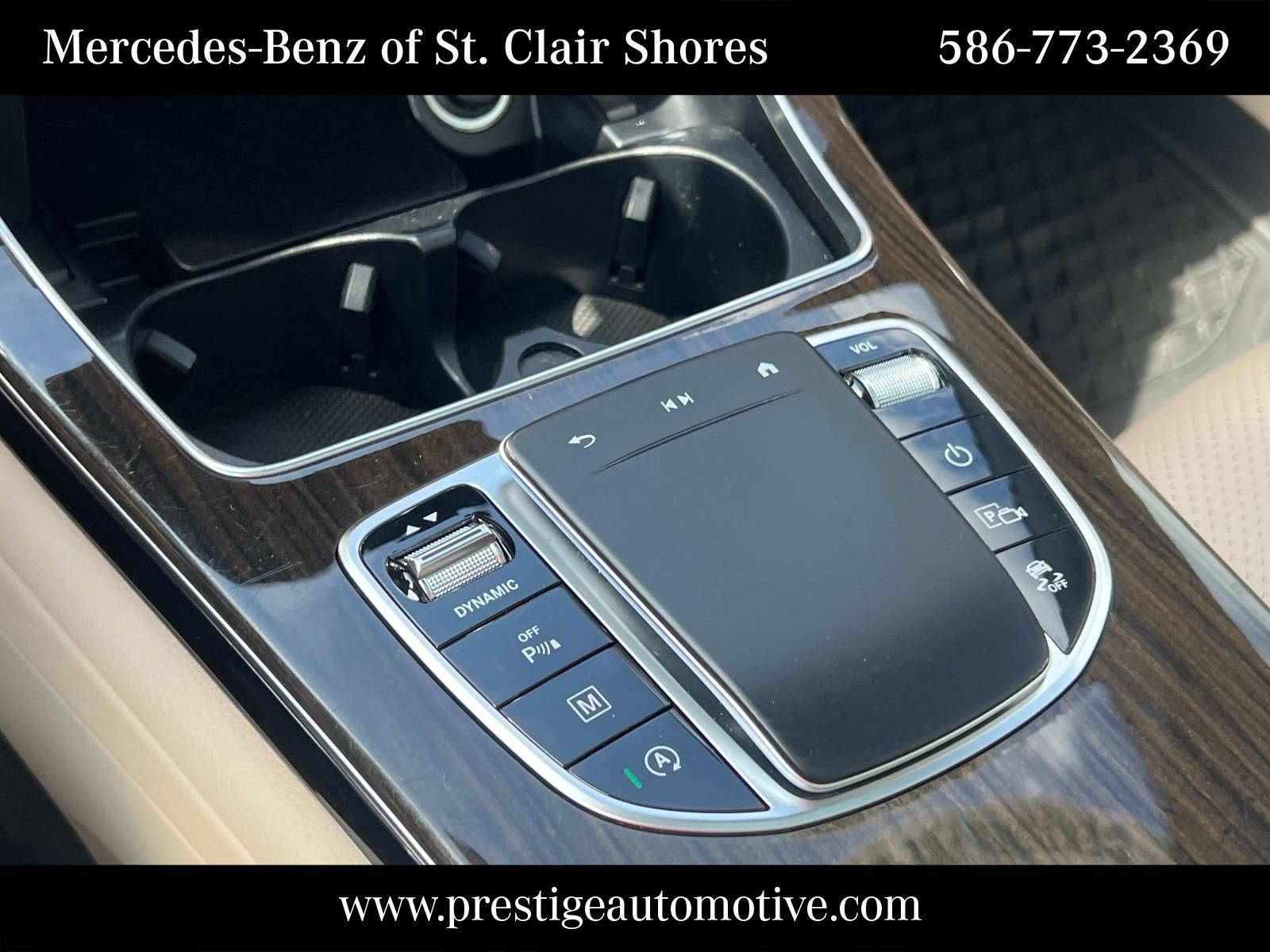 Used 2021 Mercedes-Benz GLC 300 4MATIC image 29