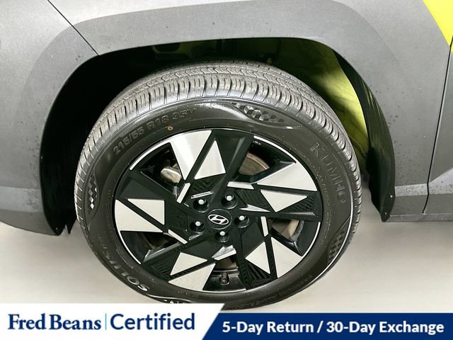 Certified 2025 Hyundai Kona SEL image 31