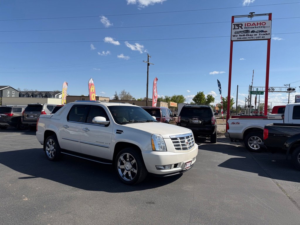 Used 2008 Cadillac Escalade EXT AWD/4WD image 1