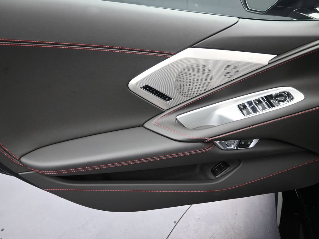 Used 2026 Chevrolet Corvette Z06 RWD image 11
