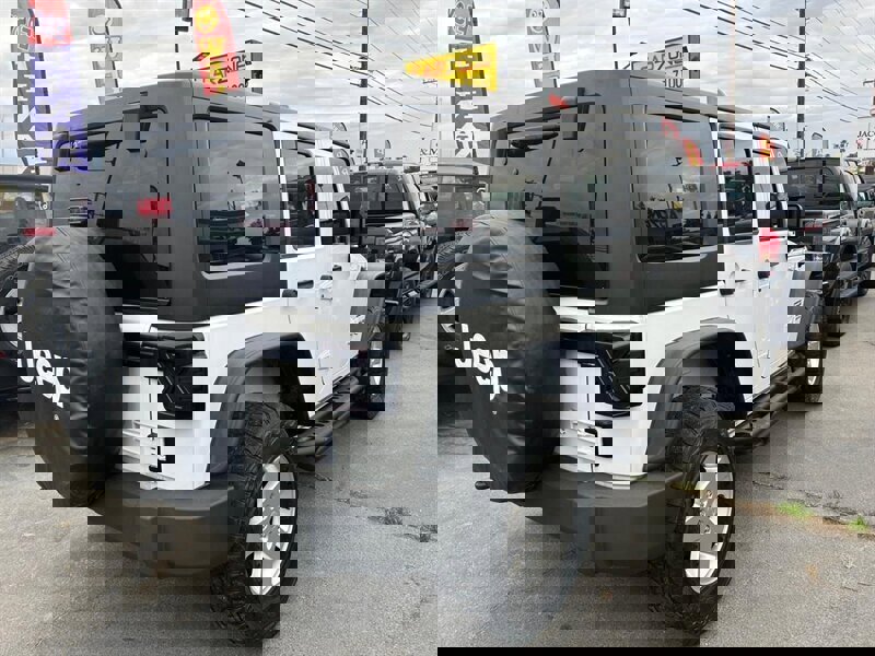 Used 2015 Jeep Wrangler Unlimited Sport w/ Quick Order Package 24S image 31