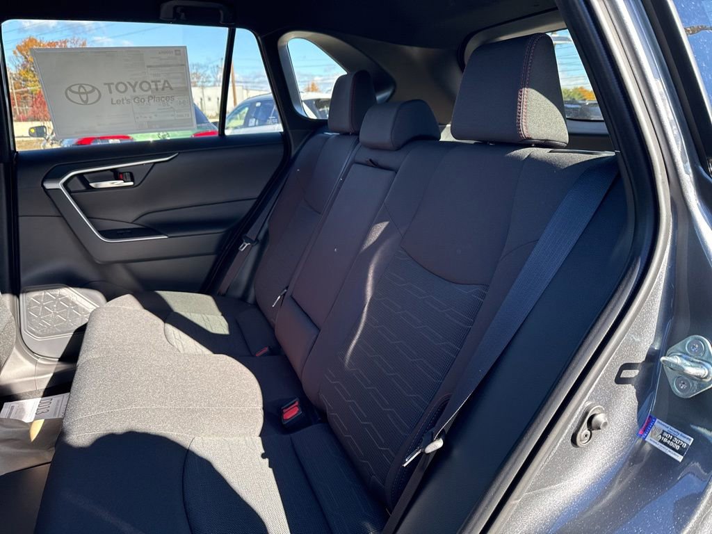 New 2025 Toyota RAV4 SE image 12