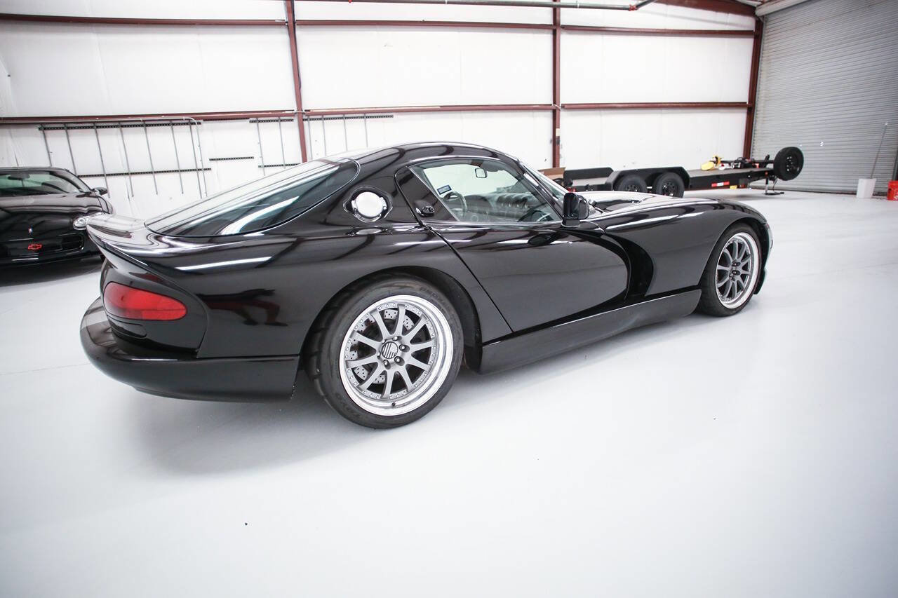 Used 2000 Dodge Viper GTS image 12