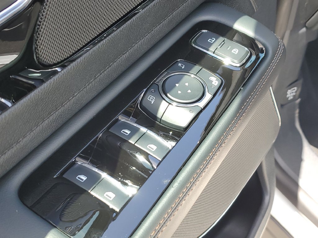 New 2026 Lincoln Aviator 2WD image 20