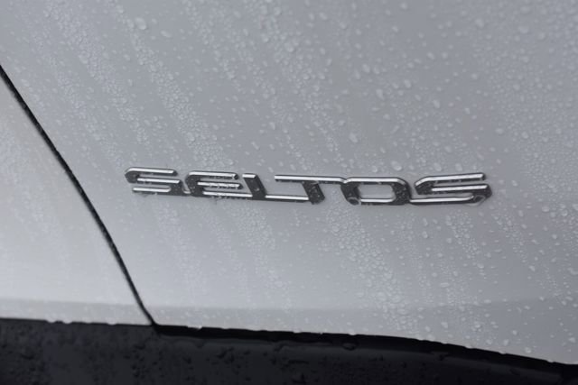 New 2026 Kia Seltos SX w/ SX Sunroof Package image 18