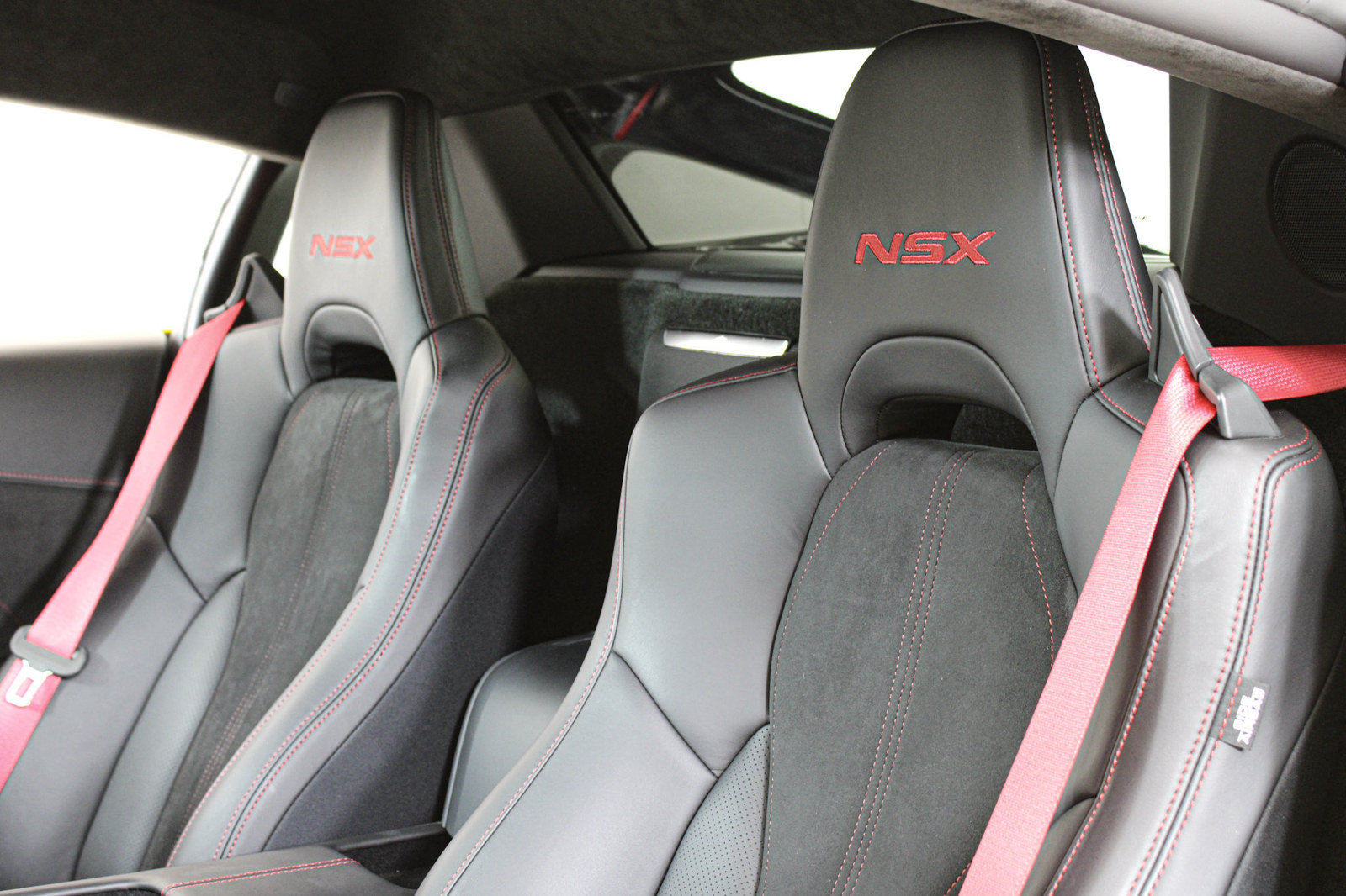 Used 2022 Acura NSX Type S AWD/4WD image 34
